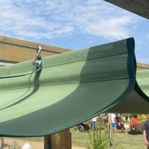retractable pergola awning features details
