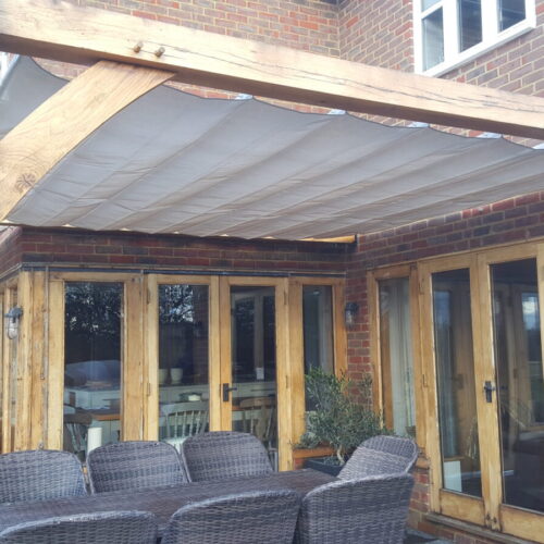 Retractable Awnings (11)
