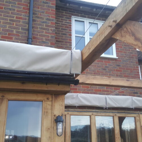 Retractable Awnings (8)
