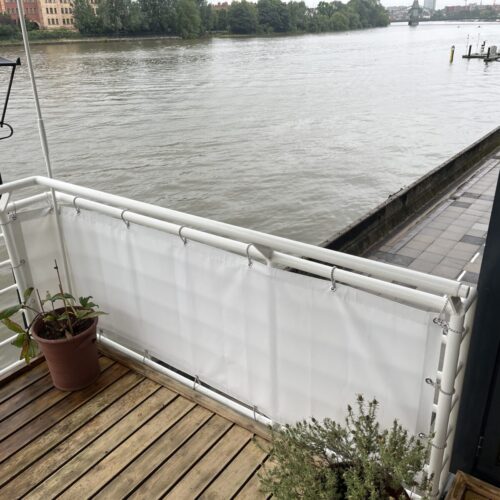 Thames Reach Balcony Dodgers Wind Breaks 6