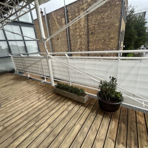 Thames Reach Balcony Dodgers Wind Breaks 7