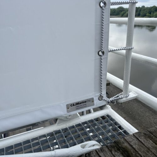 Thames Reach Balcony Dodgers Wind Breaks 9