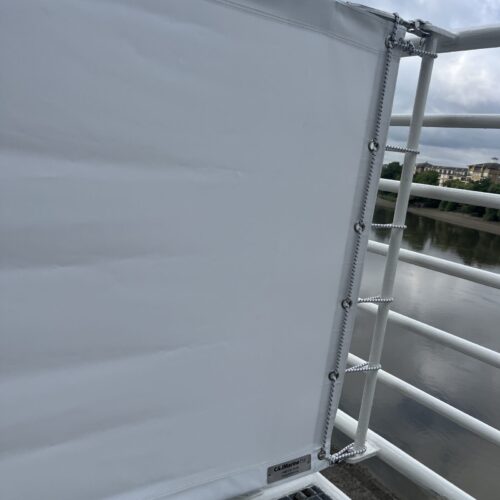 Thames Reach Balcony Dodgers Wind Breaks 10