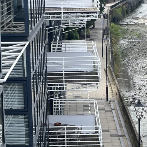 Thames Reach Balcony Dodgers Wind Breaks 11
