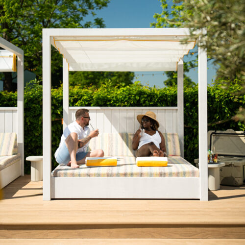 The Grove Hotel Retractable Pergola Awnings (34)